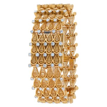 Audemars Piguet Classic 123 18k Cream dial custom diamond bracelet 25.5mm Manual