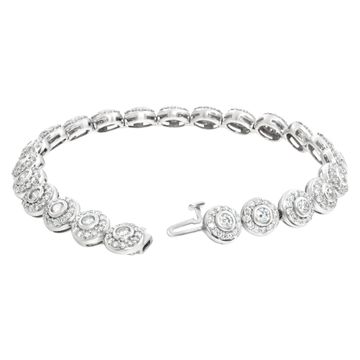 Circle bracelet in 14k white gold with approx 3.70 carats in diamonds