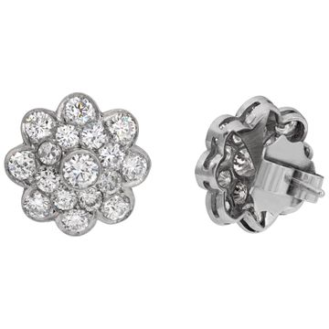 Diamond cluster flower earrings in platinum, approx. 4 carats in diamonds