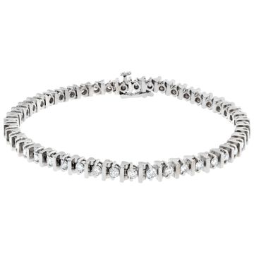Diamond line bracelet in 14k white gold with 1.50 carat round brilliant cut diamonds