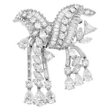 Diamond pin/brooch in platinum