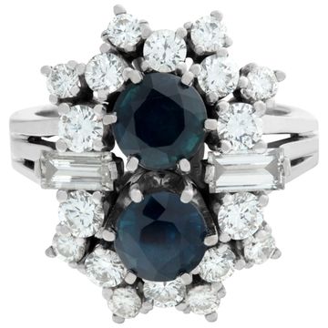 Double star ring with 2 sapphires in 14k white gold approximately 1.7 carats