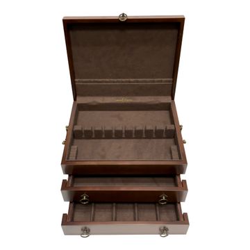 MASTERPIECE, Sterling Silver flatware set, patented in 1963 by the International Sterling silver Co. TOTAL 46 pieces. 5 place setting for 9 with 1 table spoon.