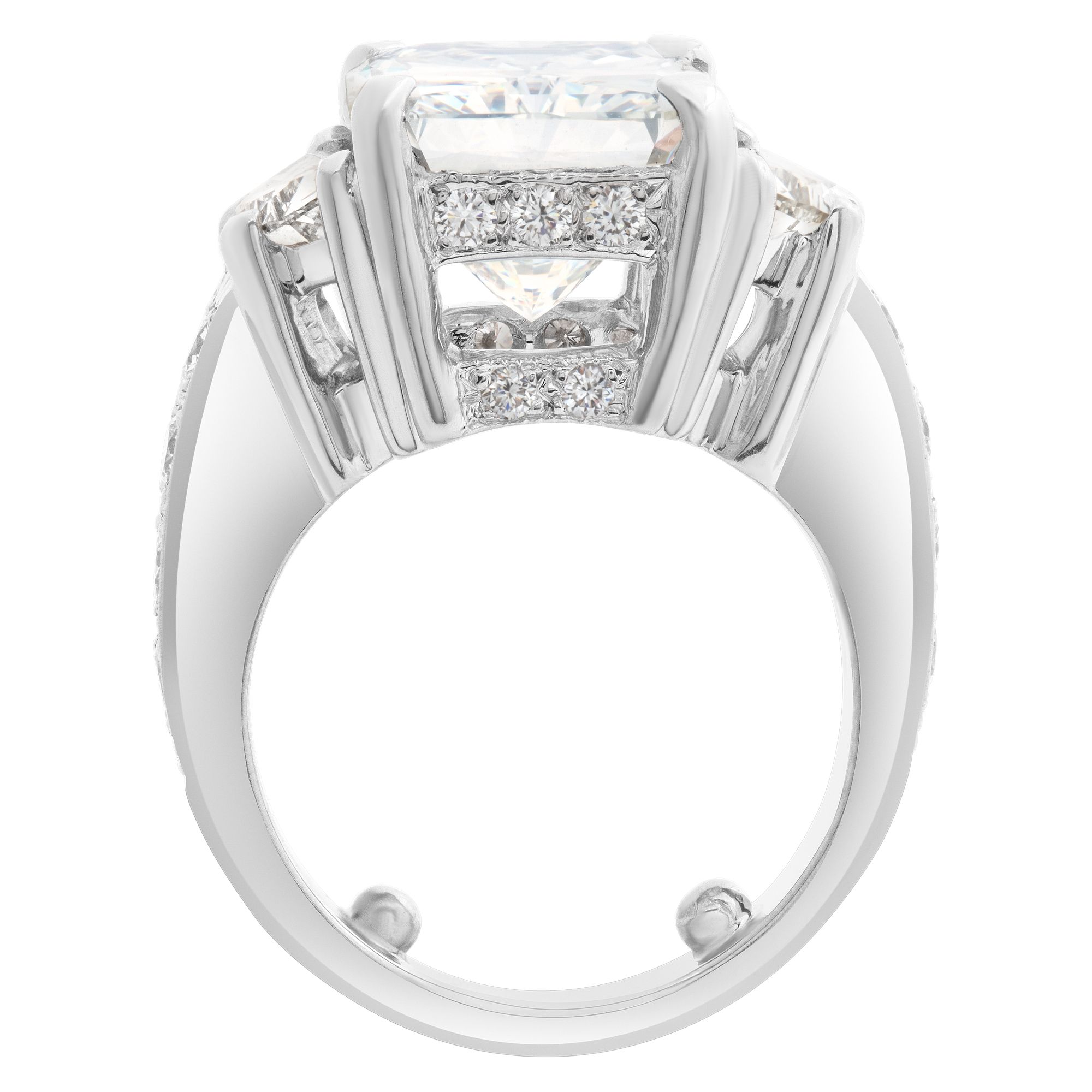 GIA certified cut-cornered rectangular modified brilliant cut diamond 7.21 carat (K color, VS1 clarity) ring