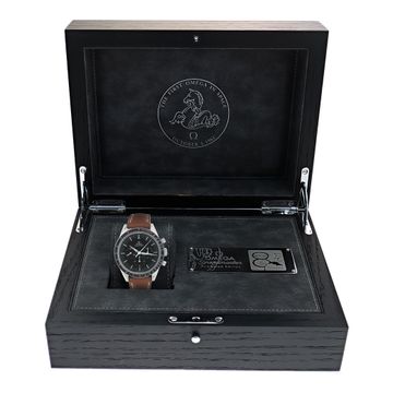 Omega Speedmaster 311.32.40.30.01.001 Stainless Steel Black dial 40mm Manual wat