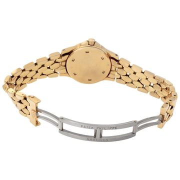 Patek Philippe Neptune 4881/1 18k White dial 26.5mm Quartz watch