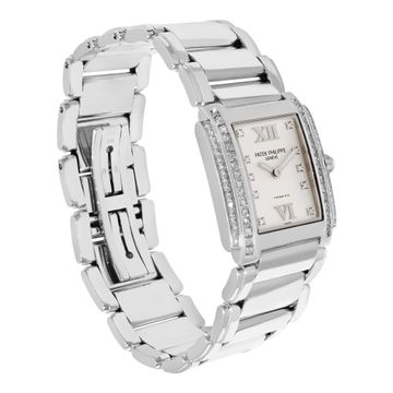 Patek Philippe Twenty 4 4910/20G 18k White Gold Ivory dial 25mm Quartz watch