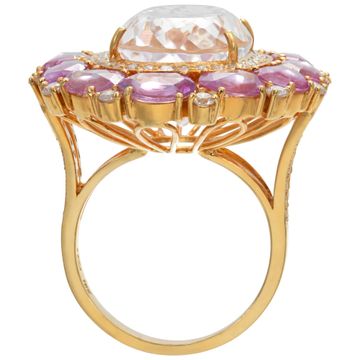 Pink Kunzite (17.61 carats), Pink sapphires (5.13 carats) and diamonds ring in 18k yellow gold.