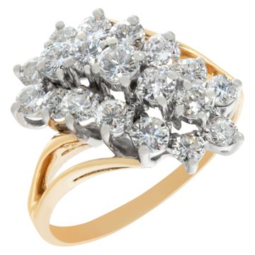 Sparkling diamond ring in 14k white and yellow gold. 1.50 carats. Size 9.25