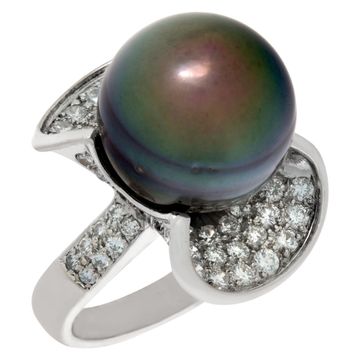 Tahitian pearl ring in 18k white gold with 1.29 carats in pave diamonds.