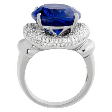 Tanzanite ring with diamonds in 18k white gold.