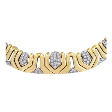Wide diamonds chocker necklace in 18K white & yellow gold. Round diamonds total approx. weight: 2.30 carats.16 inches.